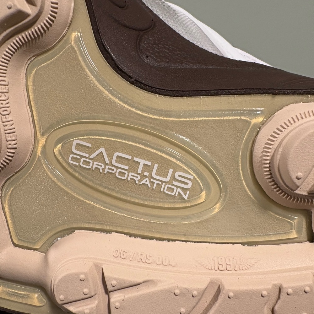 Travis Scott X Zoom Field Jaxx White/Light Chocolate - Picture 9 of 12